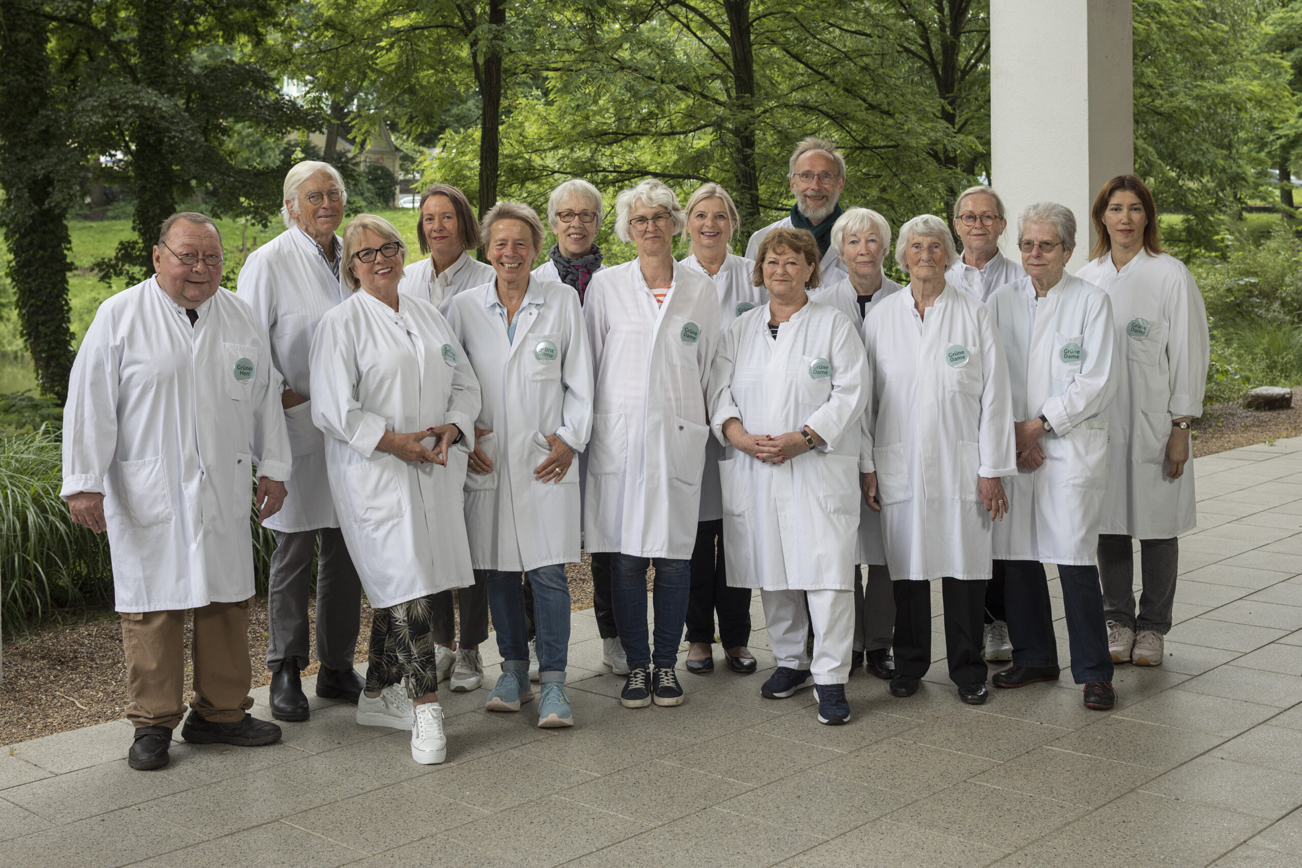 Rotes Kreuz Krankenhaus_Gruppe Grüne Damen und Herren