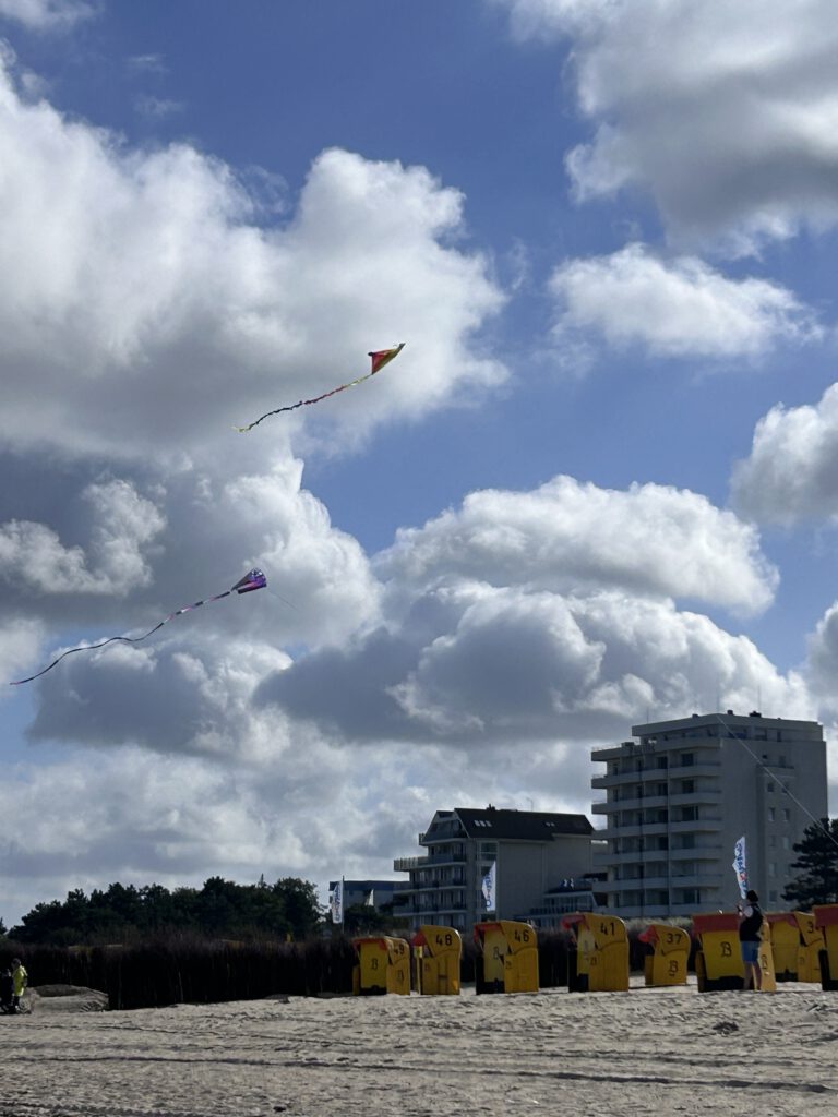 Cuxhaven Drachen im Wind
