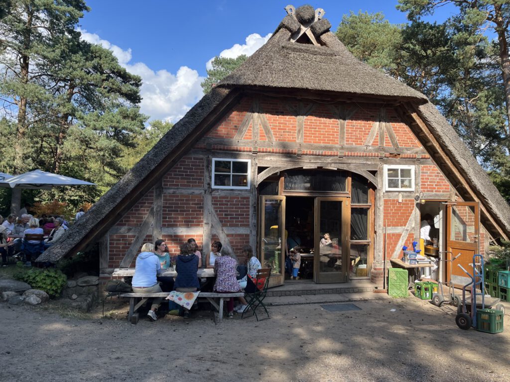 Café und Restaurant
Der Schafstall